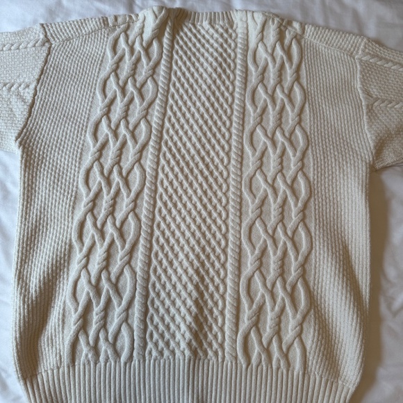 Aritzia Peggy Sweater Crewneck in Whisper White - Picture 4 of 4